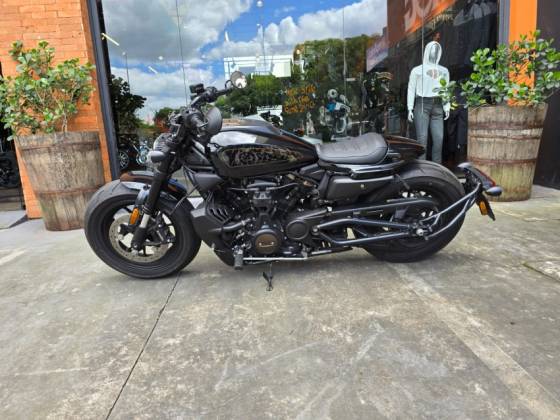 HARLEY-DAVIDSON SPORTSTER S HARLEY-DAVIDSON SPORTSTER S